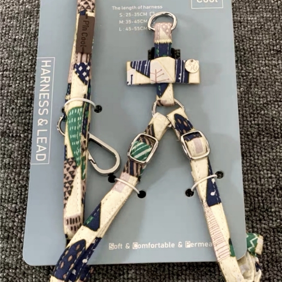 harness and lead for small dog or cat - Picture 3 of 9